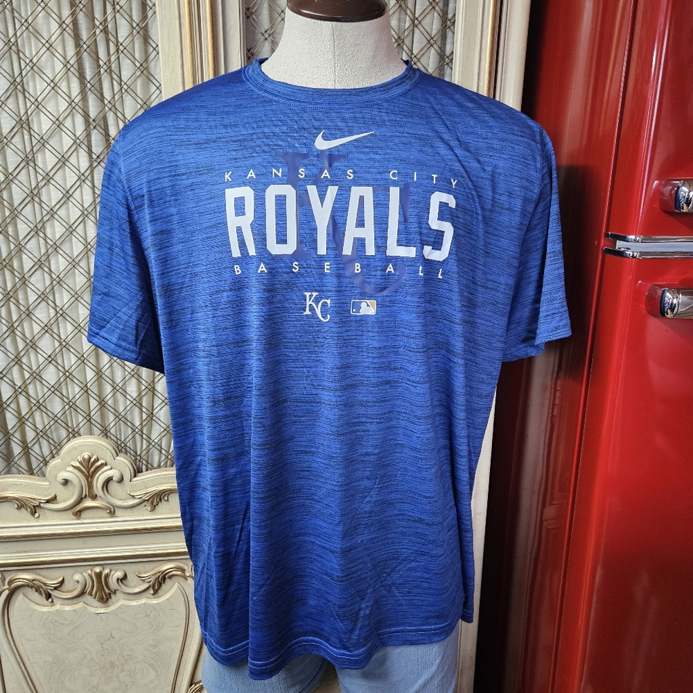 Nike Men's Blue Kansas City Royals Shirt